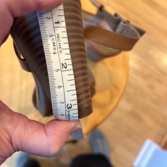 Clark’s Dress Heel - Picture 5 of 6